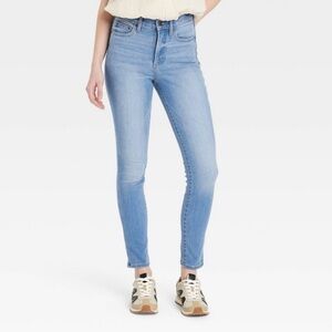 Universal Thread Blue Skinny Jeans Modern Fit